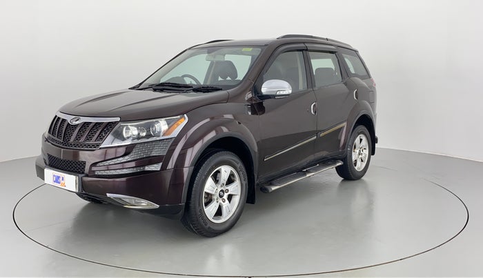 2015 Mahindra XUV500 W8 FWD, Diesel, Manual, 43,416 km, Left Front Diagonal