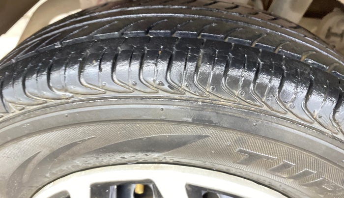 2015 Maruti Alto 800 VXI, Petrol, Manual, 51,074 km, Right Rear Tyre Tread