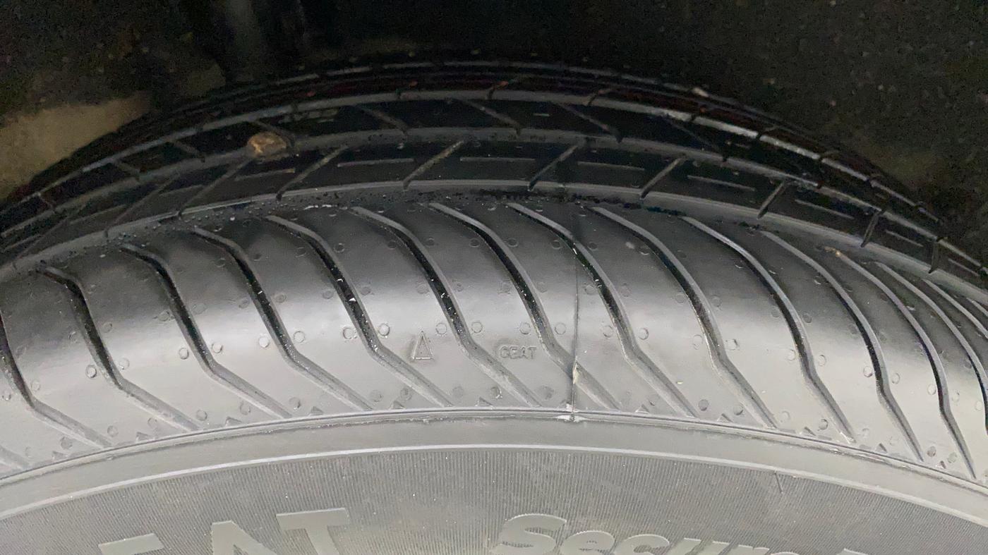 2018 Ford Ecosport TITANIUM 1.5L DIESEL, Diesel, Manual, 99,668 km, Right Rear Tyre Tread