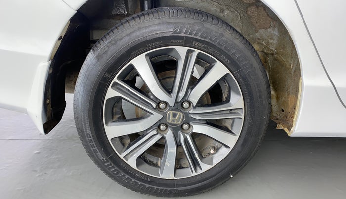 2018 Honda City V MT PETROL, Petrol, Manual, 49,786 km, Right Rear Wheel