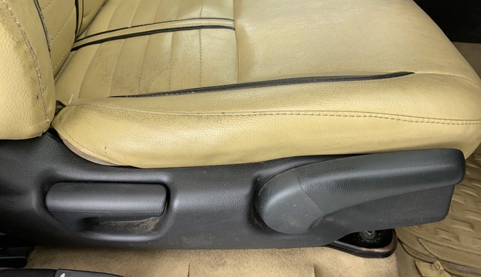 2018 Honda City V MT PETROL, Petrol, Manual, 49,786 km, Driver Side Adjustment Panel