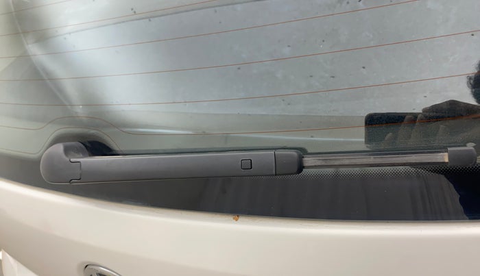 2017 Volkswagen Polo COMFORTLINE 1.2L, Petrol, Manual, 24,981 km, Rear Wiper