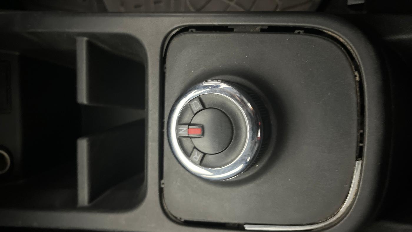 2025 Renault Kwid RXT 1.0 AMT, Petrol, Automatic, 26,043 km, Gear Lever