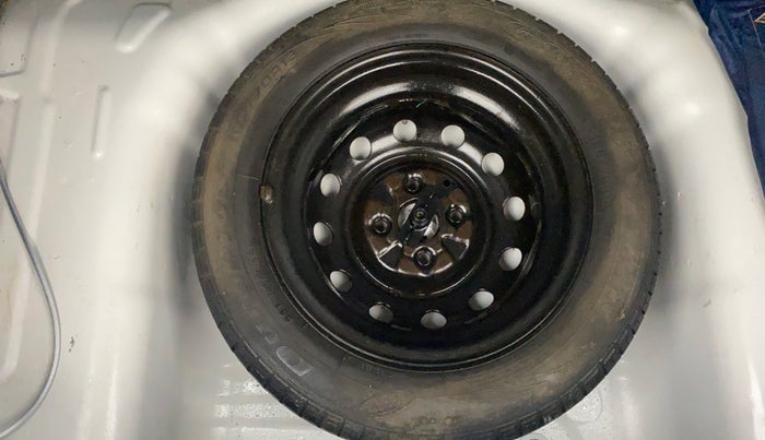 2014 Hyundai Eon 1.0 MAGNA +, Petrol, Manual, 52,140 km, Spare Tyre