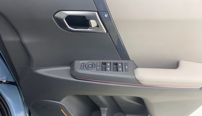 2025 KIA SYROS HTX Plus (O) 1.0 Turbo 7DCT, Petrol, Automatic, 8,832 km, Driver Side Door Panels Control