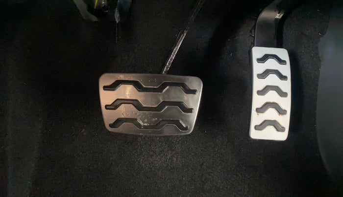 2025 KIA SYROS HTX Plus (O) 1.0 Turbo 7DCT, Petrol, Automatic, 8,832 km, Pedals