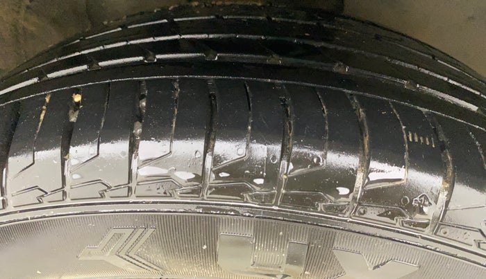 2025 KIA SYROS HTX Plus (O) 1.0 Turbo 7DCT, Petrol, Automatic, 8,832 km, Right Front Tyre Tread