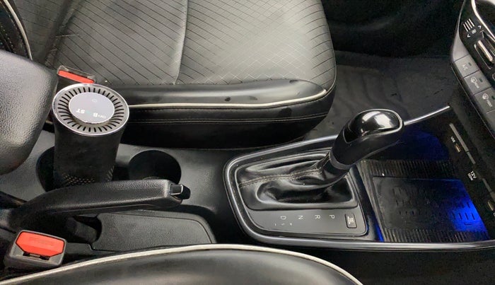 2022 Hyundai NEW I20 ASTA (O) 1.2 AT, Petrol, Automatic, 36,151 km, Gear Lever