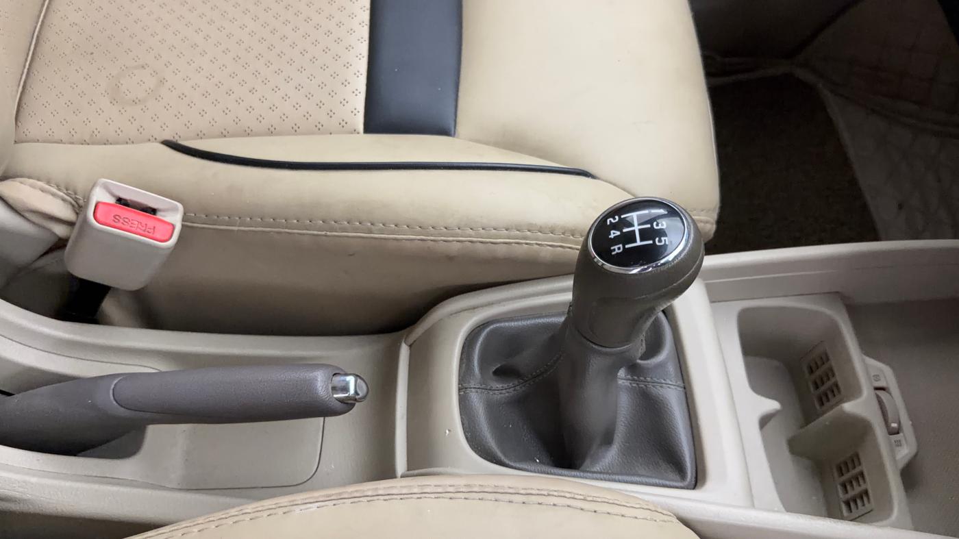 2021 Maruti Ertiga VXI CNG, CNG, Manual, 96,408 km, Gear Lever