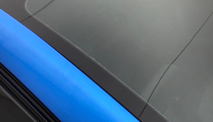 2022 Renault Kiger RXZ MT, Petrol, Manual, 10,982 km, Front windshield - Minor - Windshield delamination
