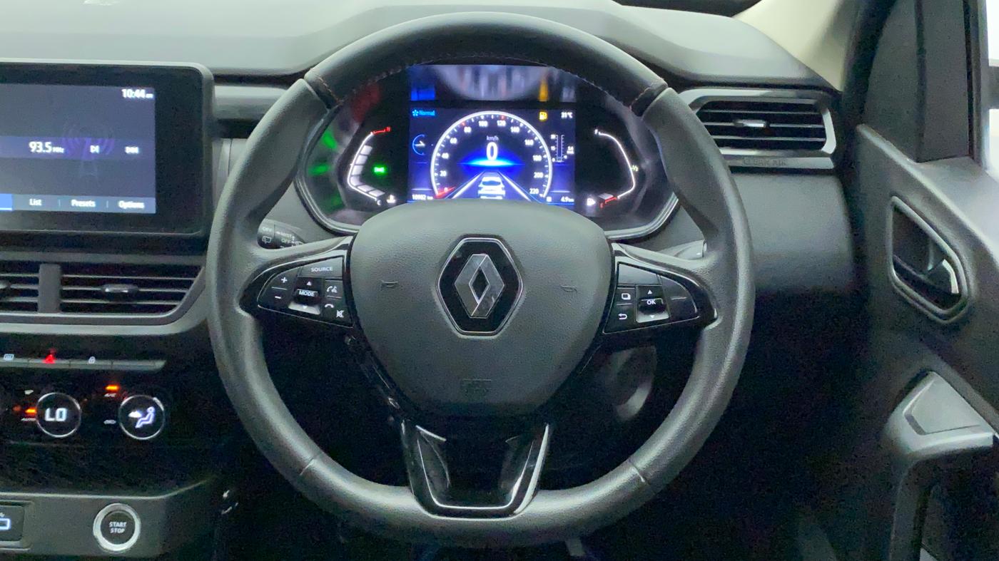 2022 Renault Kiger RXZ MT, Petrol, Manual, 10,982 km, Steering Wheel Close Up