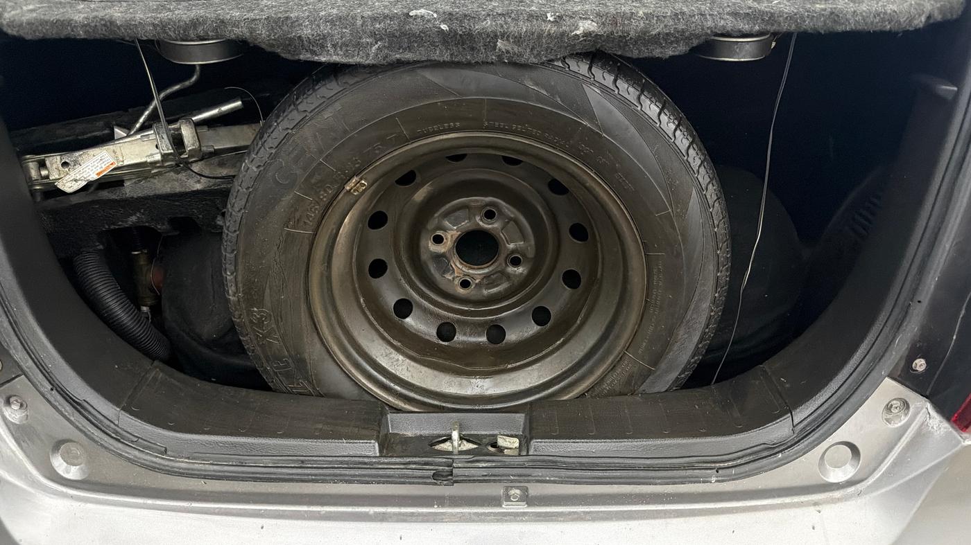 2015 Maruti Wagon R 1.0 LXI, CNG, Manual, 74,541 km, Boot Inside