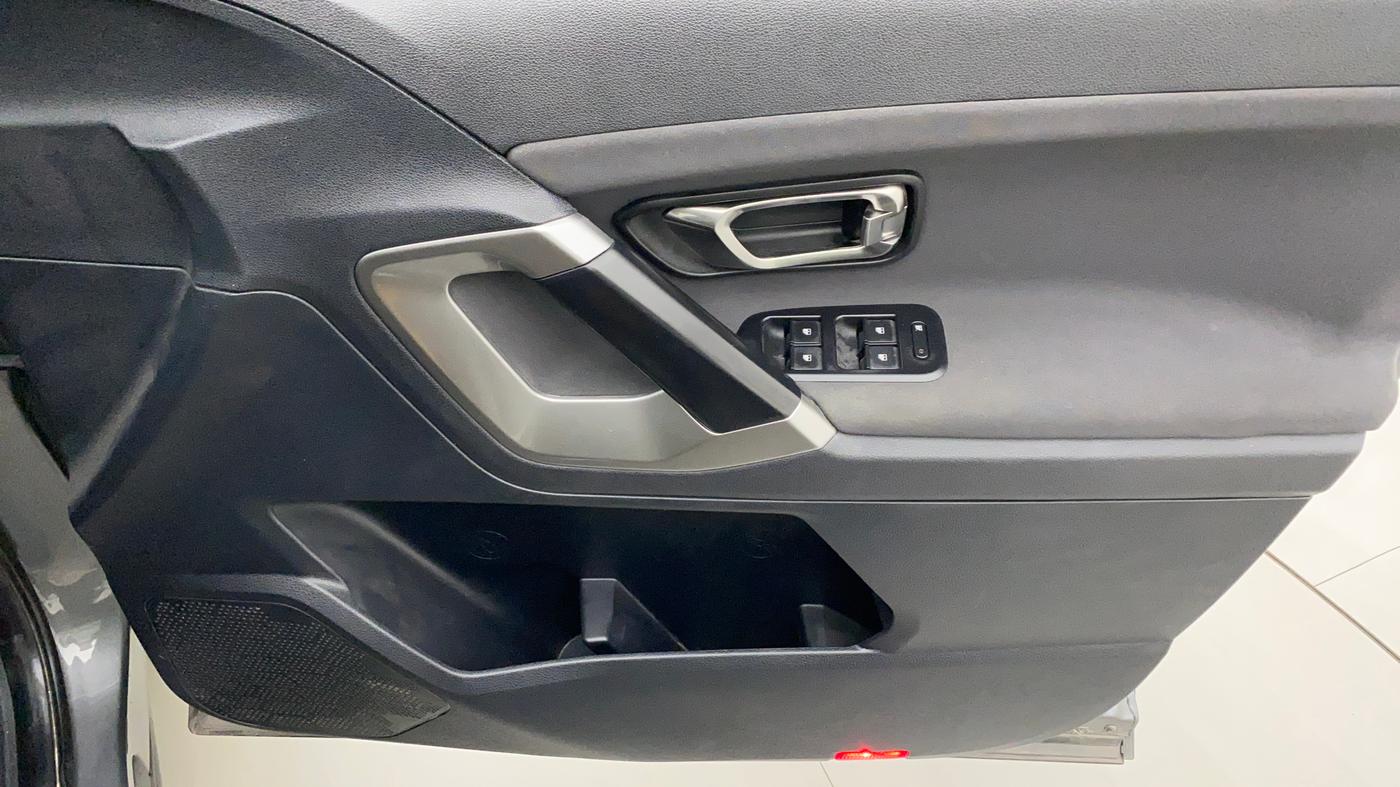 2023 Tata Harrier XT 2.0L KRYOTEC, Diesel, Manual, 16,650 km, Driver Side Door Panels Control