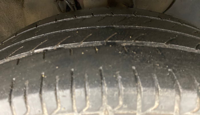 2018 Hyundai Elite i20 ASTA 1.2, Petrol, Manual, 53,902 km, Right Front Tyre Tread