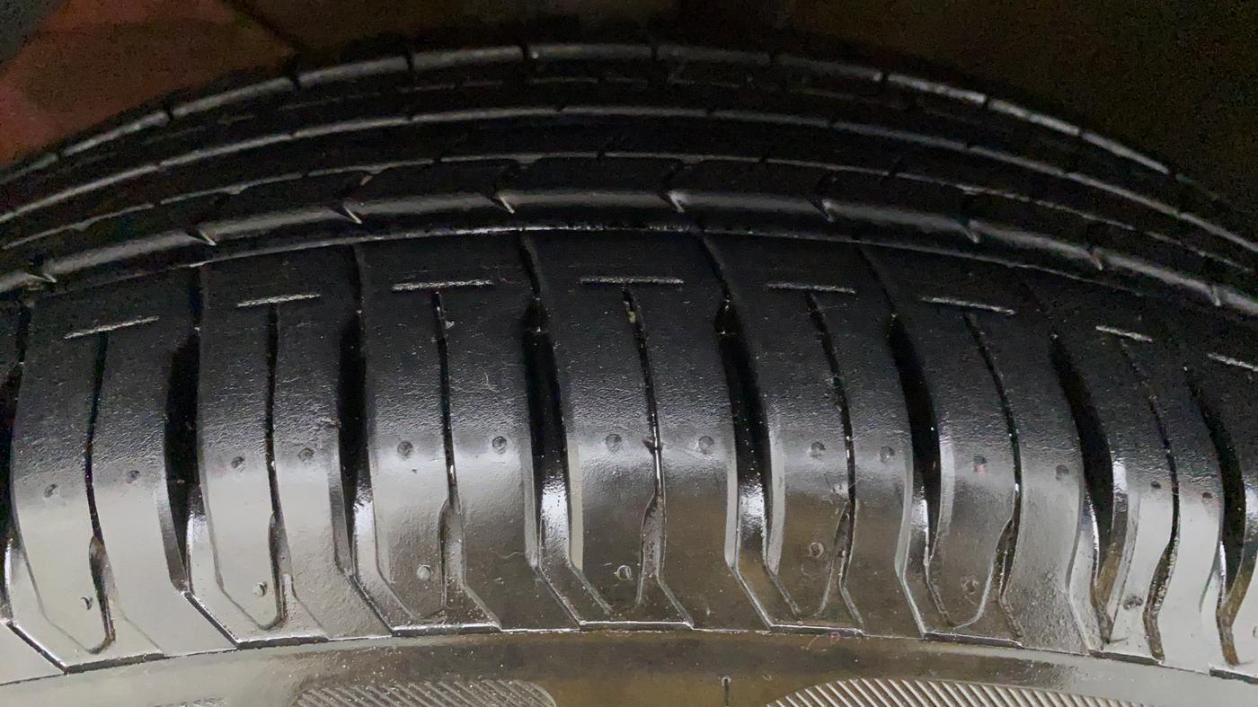 2021 Maruti Dzire ZXI Plus, Petrol, Manual, 2,274 km, Left Rear Tyre Tread