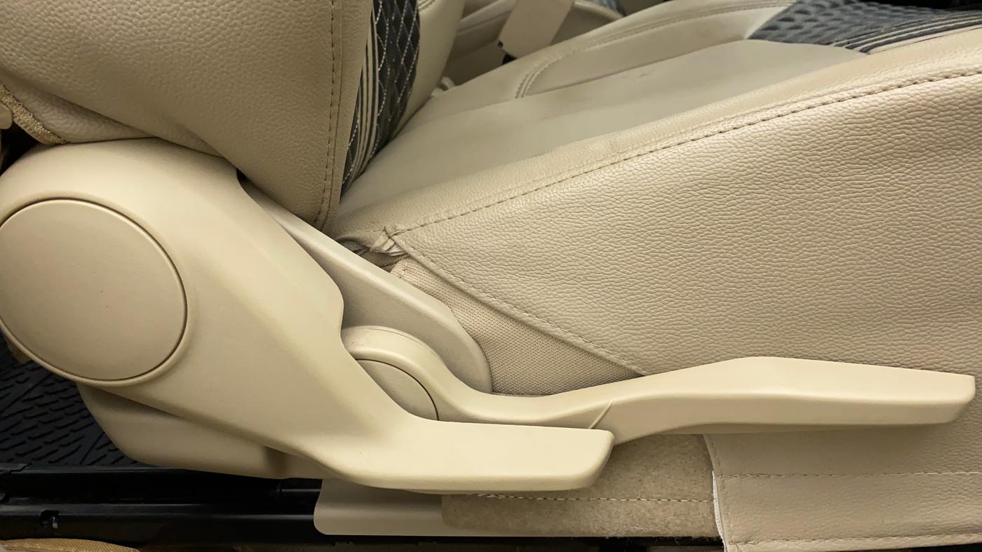 2021 Maruti Dzire ZXI Plus, Petrol, Manual, 2,274 km, Driver Side Adjustment Panel