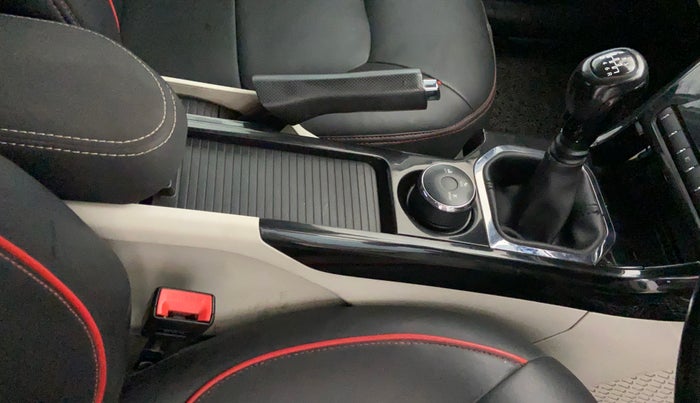 2021 Tata NEXON XZ PLUS PETROL, Petrol, Manual, 81,642 km, Gear Lever