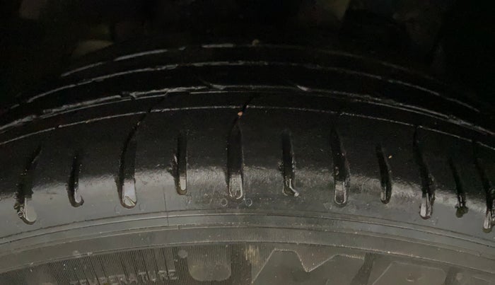 2021 Tata NEXON XZ PLUS PETROL, Petrol, Manual, 81,642 km, Left Front Tyre Tread