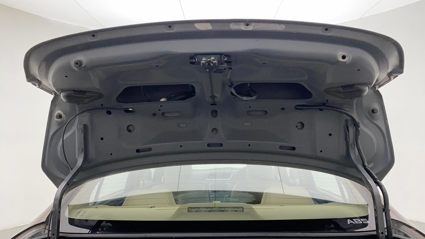 2014 Maruti Ciaz ZDI, Diesel, Manual, 1,19,250 km, Boot Door Open