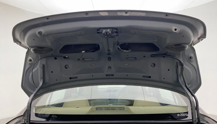 2014 Maruti Ciaz ZDI, Diesel, Manual, 1,19,250 km, Boot Door Open