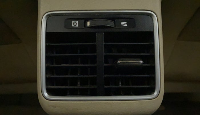 2014 Maruti Ciaz ZDI, Diesel, Manual, 1,19,250 km, Rear AC Vents