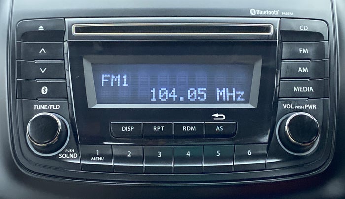 2020 Maruti Dzire VXI, Petrol, Manual, 17,573 km, Infotainment System