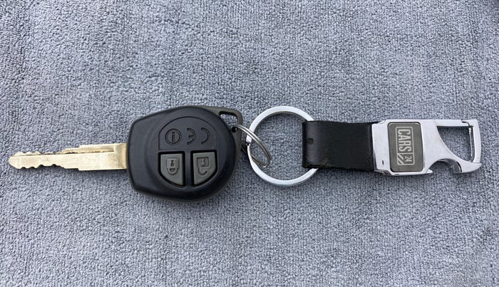 2020 Maruti Dzire VXI, Petrol, Manual, 17,573 km, Key Close Up