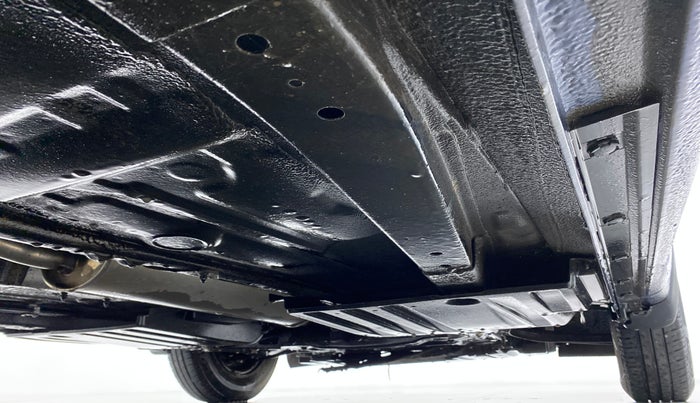 2020 Maruti Dzire VXI, Petrol, Manual, 17,573 km, Right Side Underbody