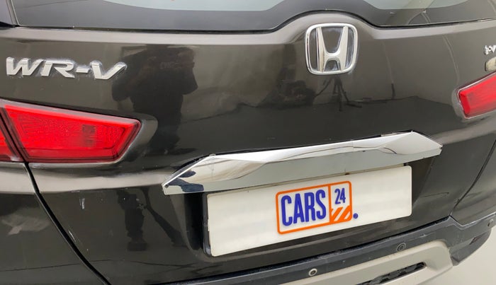 2018 Honda WR-V 1.2L I-VTEC S MT, CNG, Manual, 68,744 km, Dicky (Boot door) - Slightly dented