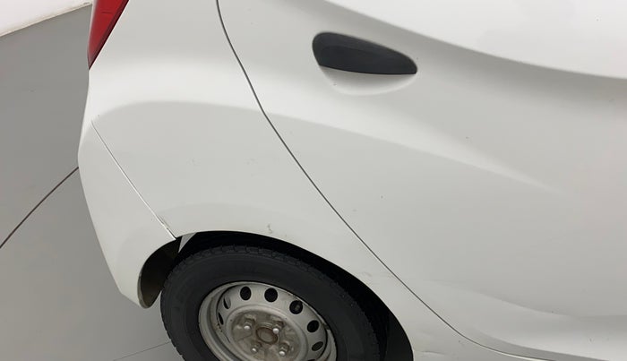 2016 Hyundai Eon ERA +, Petrol, Manual, 59,946 km, Right quarter panel - Minor scratches