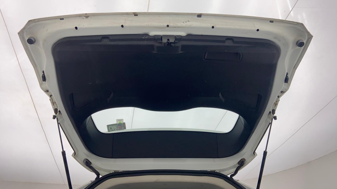 2021 Tata Safari XMA, Diesel, Automatic, 61,543 km, Boot Door Open