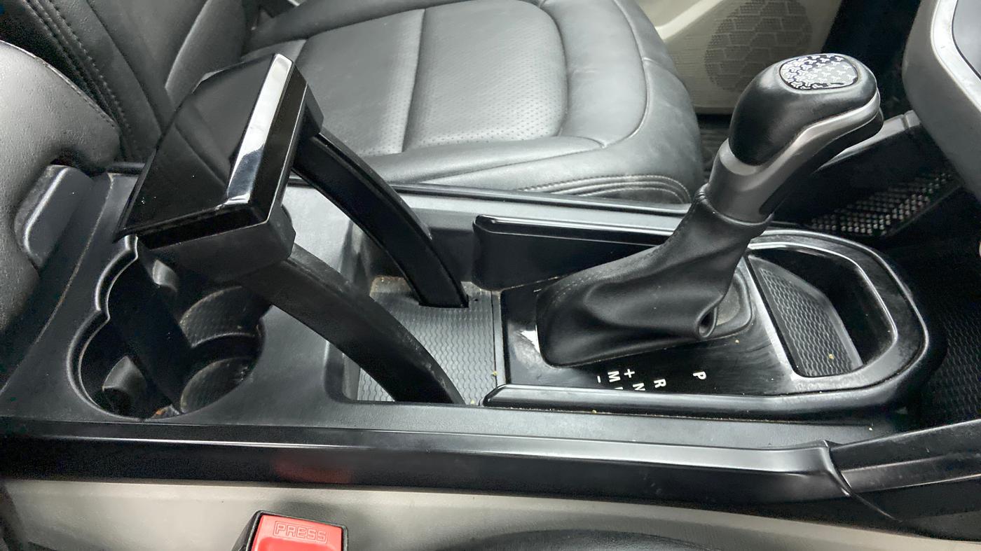 2021 Tata Safari XMA, Diesel, Automatic, 61,543 km, Gear Lever