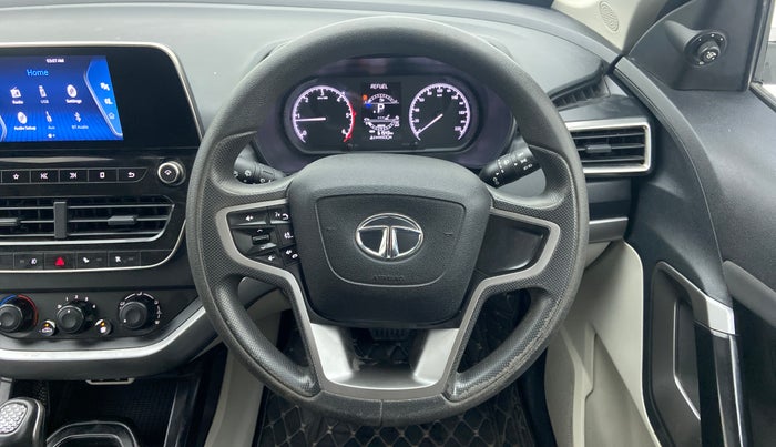 2021 Tata Safari XMA, Diesel, Automatic, 61,543 km, Steering Wheel Close Up