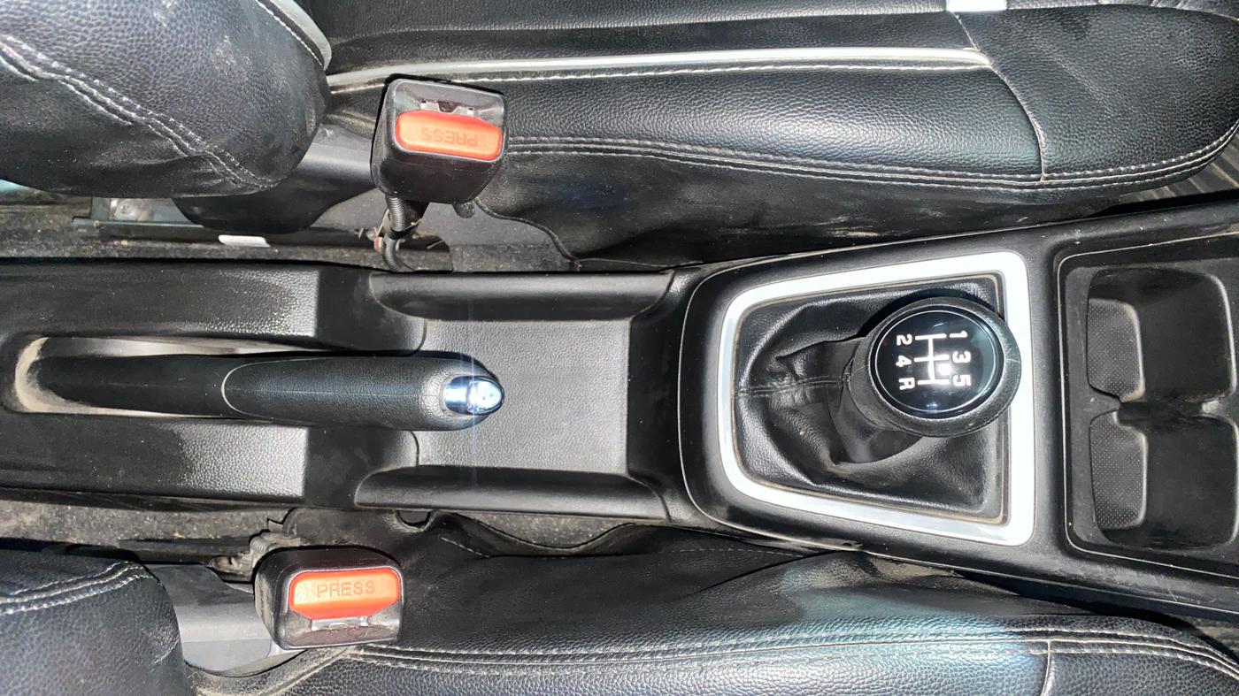 2024 Maruti Swift VXI, CNG, Manual, 11,703 km, Gear Lever