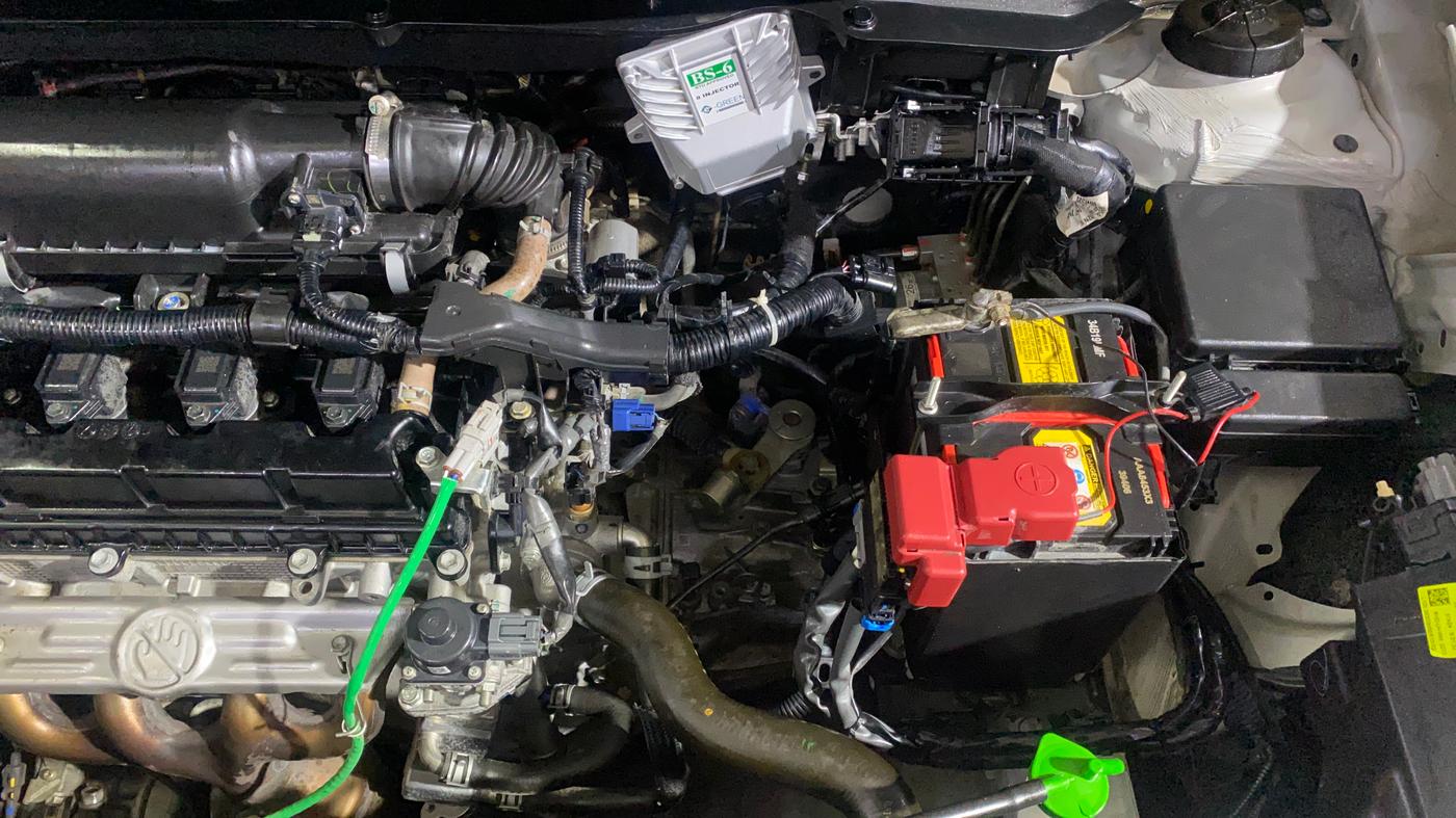 2024 Maruti Swift VXI, CNG, Manual, 11,703 km, Engine View - Left