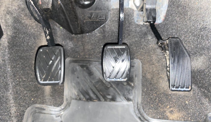 2024 Maruti Swift VXI CNG, CNG, Manual, 11,703 km, Pedals