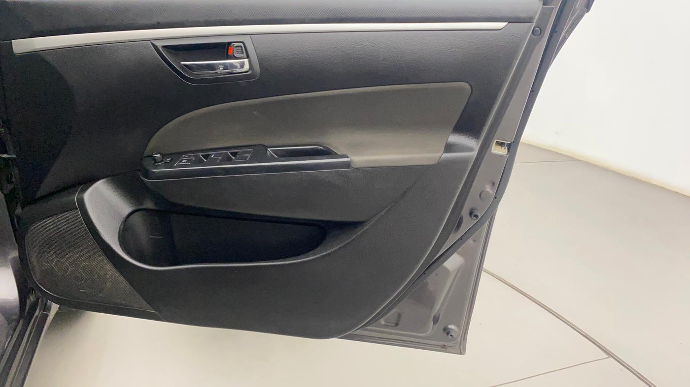 2017 Maruti Swift VDI ABS, Diesel, Manual, 49,691 km, Driver Side Door Panels Control