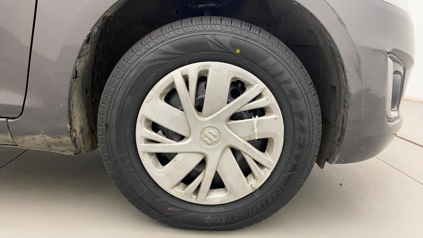 2017 Maruti Swift VDI ABS, Diesel, Manual, 49,691 km, Right Front Wheel