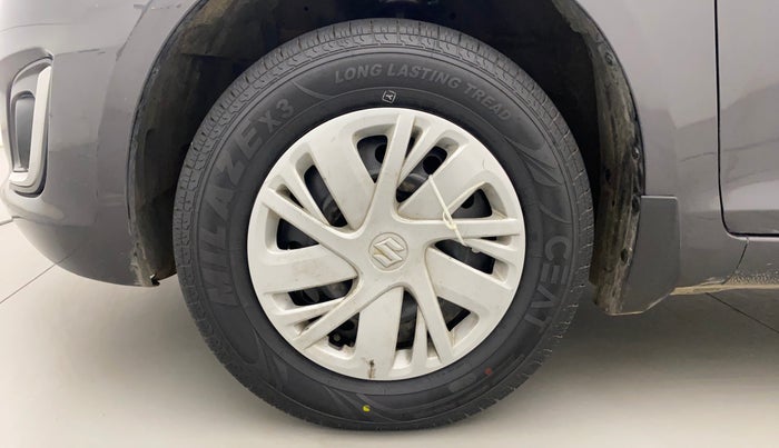 2017 Maruti Swift VDI ABS, Diesel, Manual, 49,691 km, Left Front Wheel