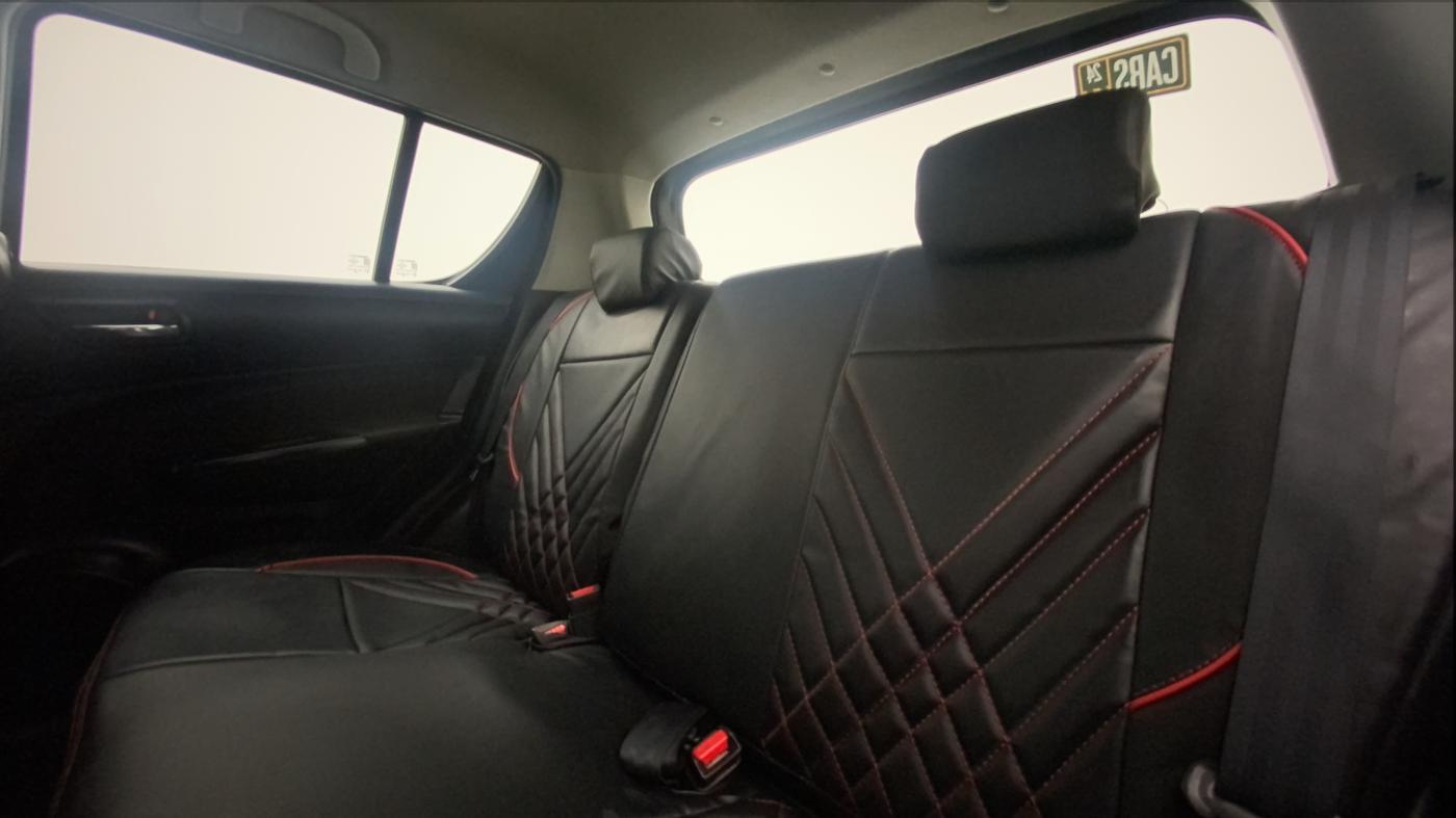 2017 Maruti Swift VDI ABS, Diesel, Manual, 49,691 km, Right Side Rear Door Cabin
