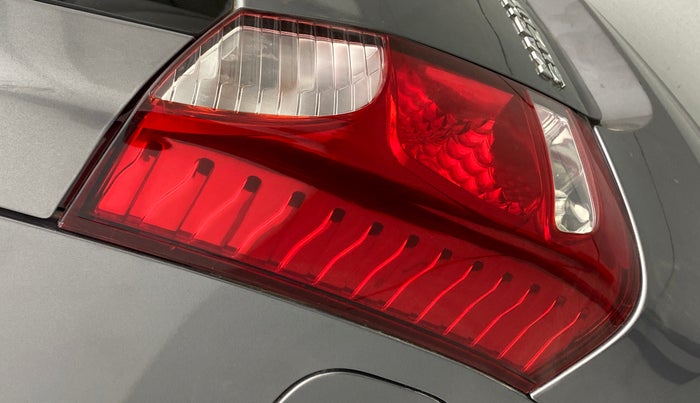 2015 Maruti Wagon R 1.0 VXI, Petrol, Manual, 55,353 km, Left tail light - Reverse gear light not functional