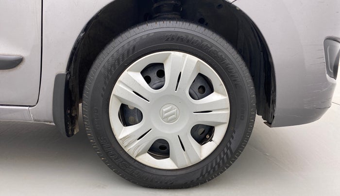 2015 Maruti Wagon R 1.0 VXI, Petrol, Manual, 55,353 km, Right Front Wheel