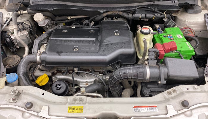 2017 Maruti Swift VDI (O), Diesel, Manual, 76,812 km, Open Bonet