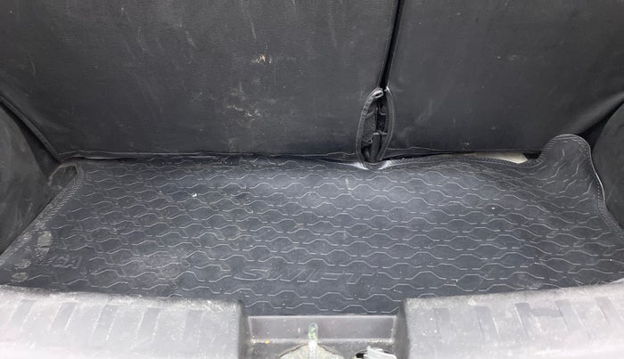 2017 Maruti Swift VDI (O), Diesel, Manual, 76,812 km, Boot Inside