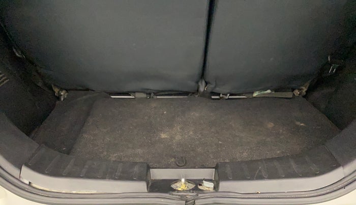 2016 Maruti Wagon R 1.0 LXI, Petrol, Manual, 75,066 km, Boot Inside