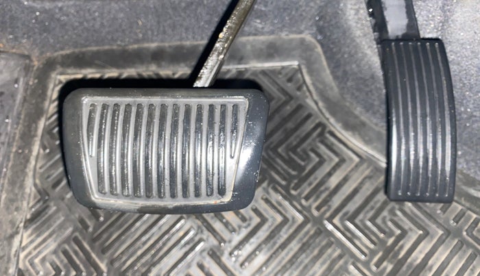 2019 Hyundai Elite i20 ASTA (O) CVT, Petrol, Automatic, 41,174 km, Pedals