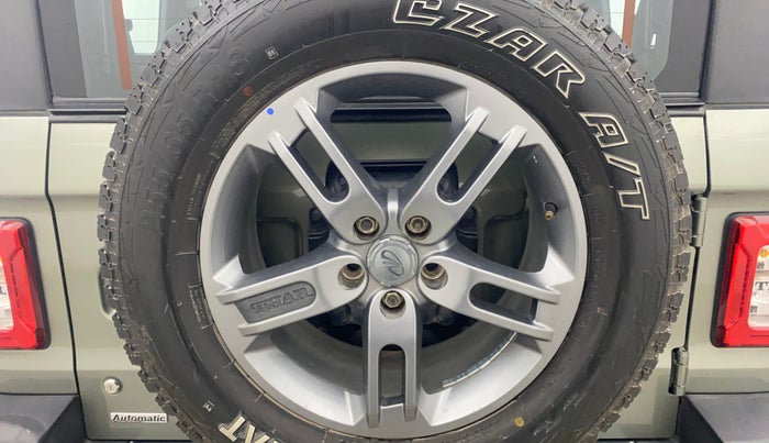 2021 Mahindra Thar LX PETROL HT 4WD AT, Petrol, Automatic, 26,348 km, Spare Tyre