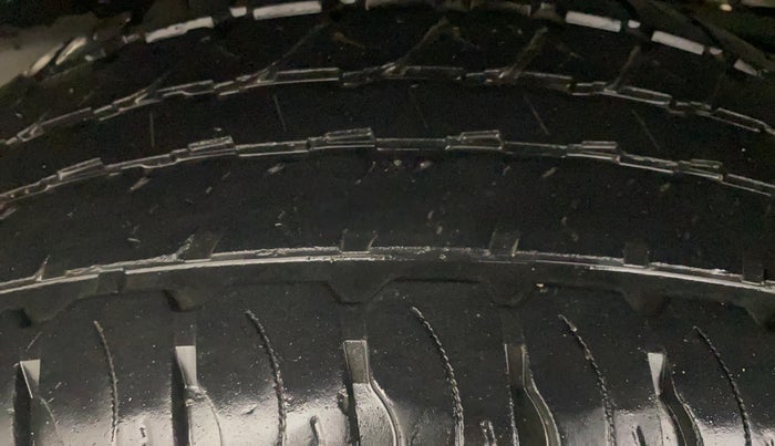 2021 Mahindra Thar LX PETROL HT 4WD AT, Petrol, Automatic, 26,348 km, Right Rear Tyre Tread