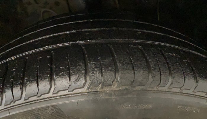 2019 Hyundai VENUE SX PLUS 1.0 TURBO DCT, Petrol, Automatic, 35,463 km, Right Front Tyre Tread