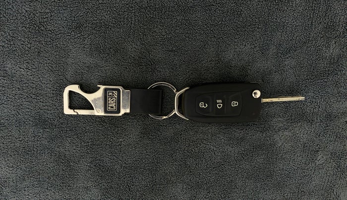 2022 Tata Tiago XT PETROL, Petrol, Manual, 10,806 km, Key Close Up